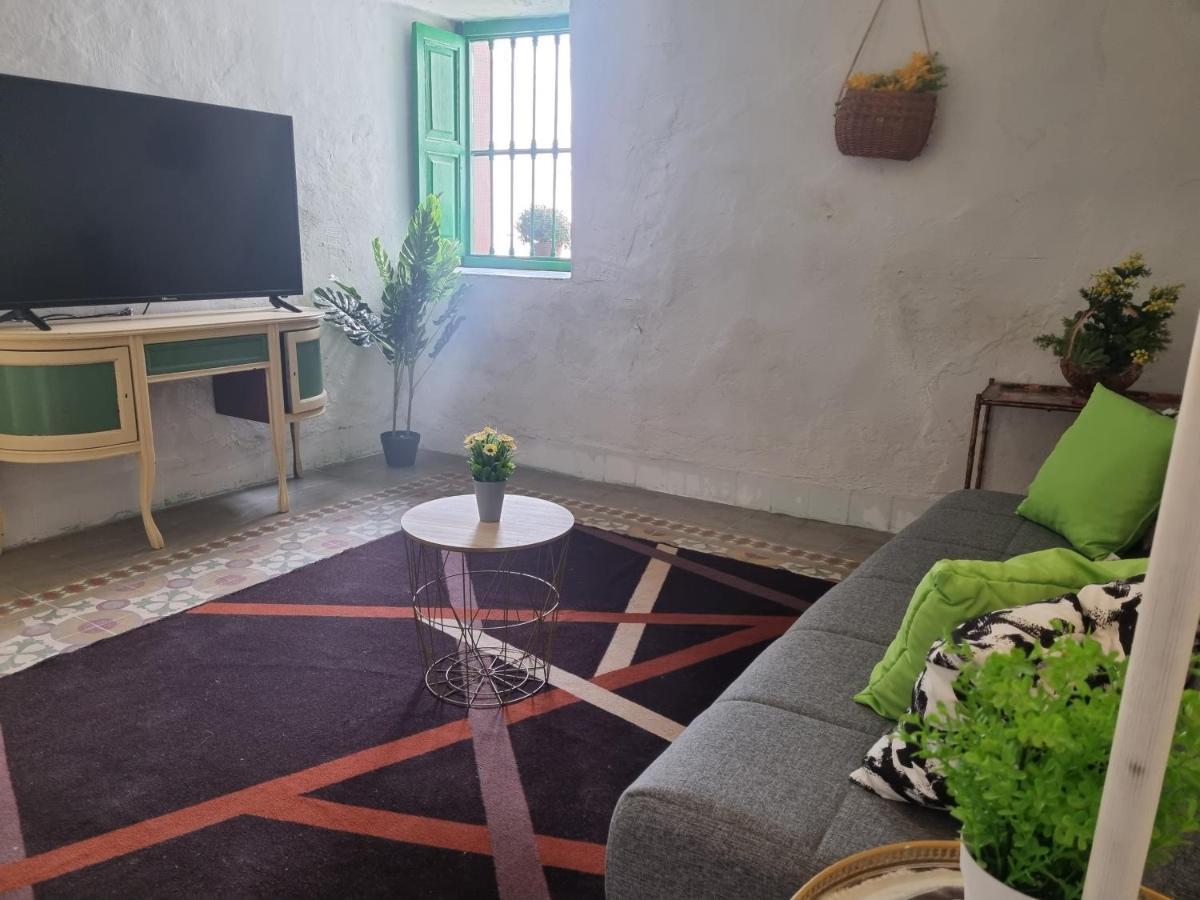 Apartamentos La Cueva ปาเตร์นา ภายนอก รูปภาพ
